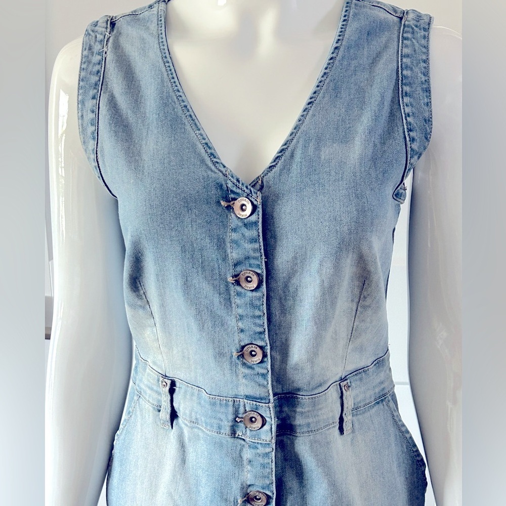 Denim Cutwork & Embroidered Dress by cream - Picture 7 of 13